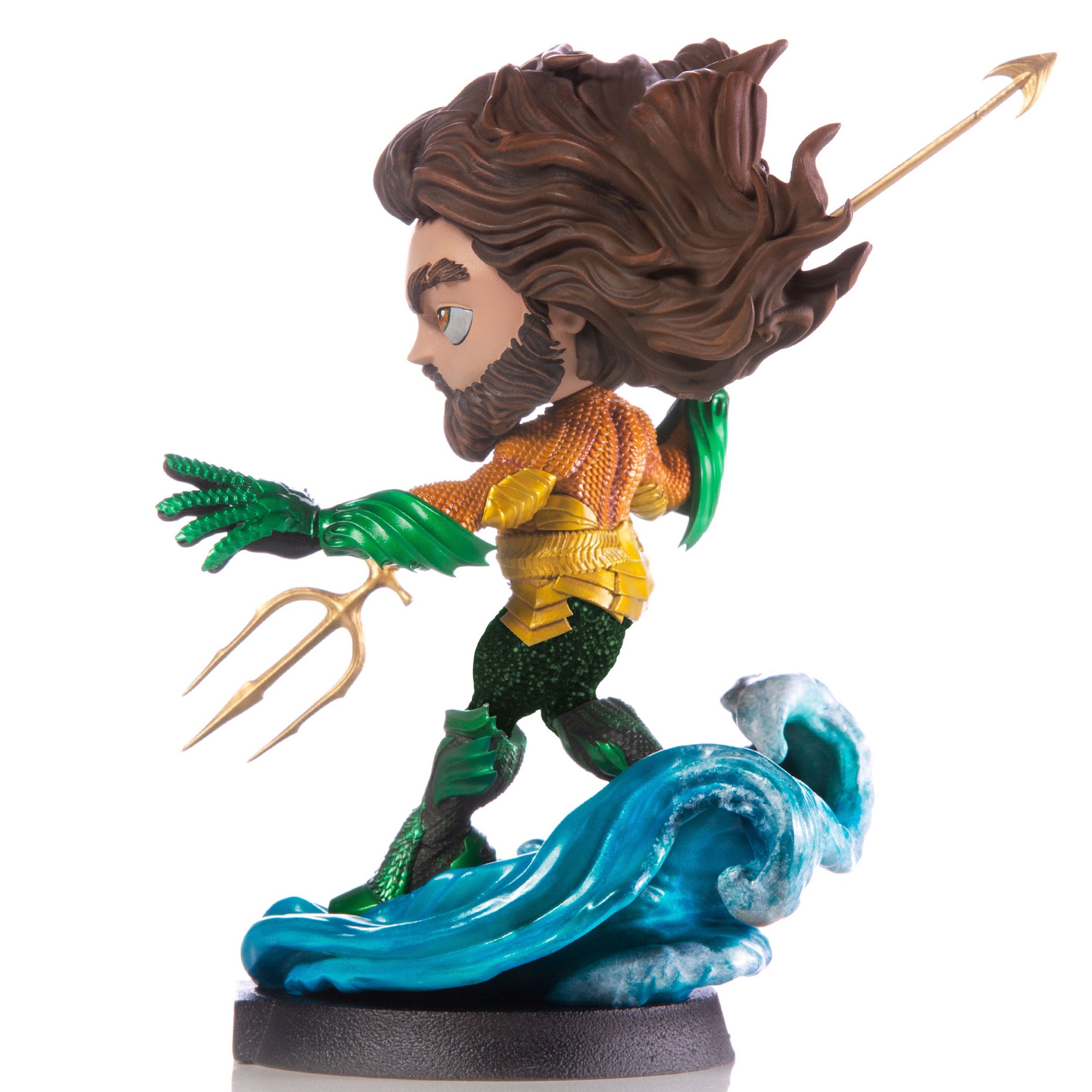 Фигурка DC Aquaman Deluxe - фото 4