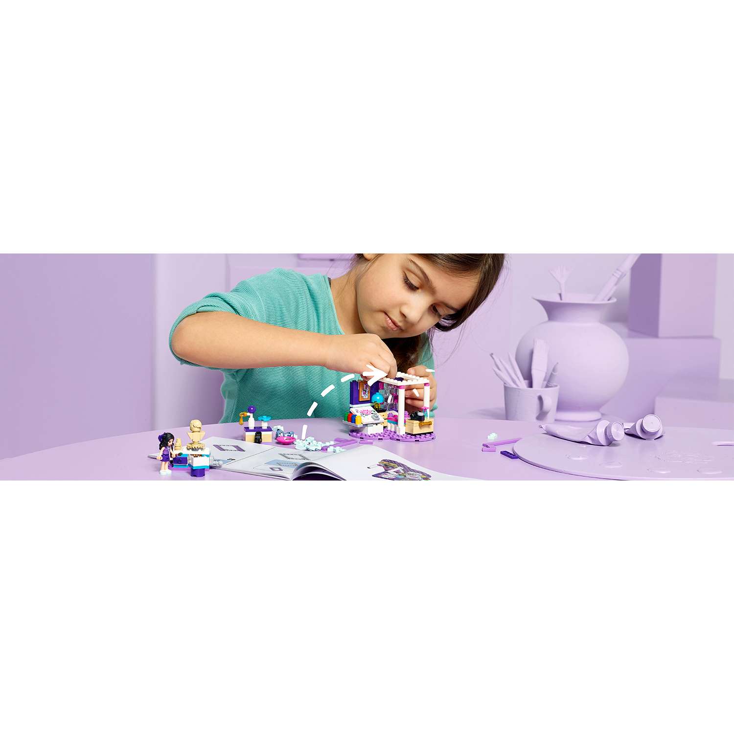 Конструктор LEGO Friends Комната Эммы 41342 - фото 4