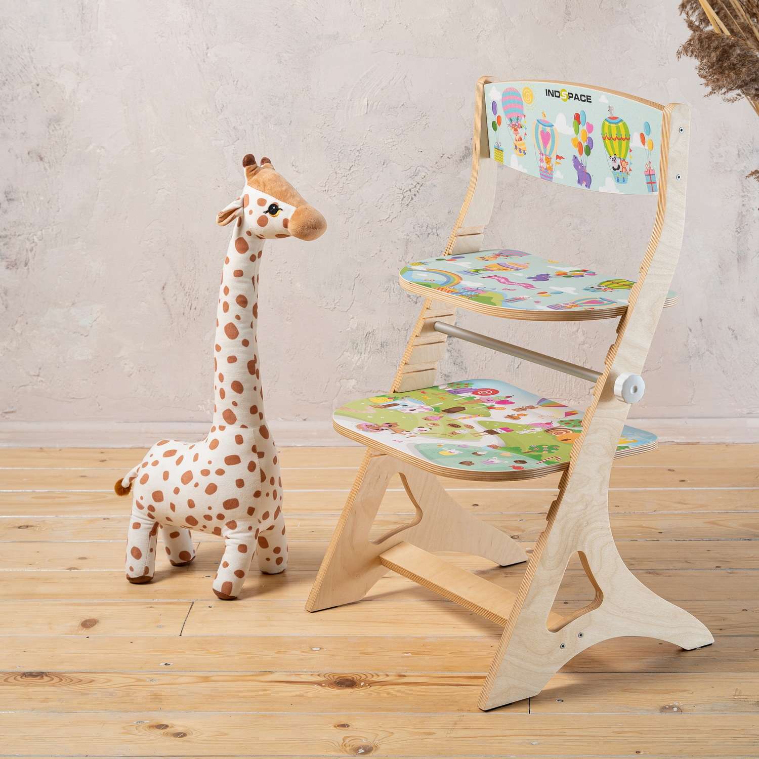 Растущий регулируемый стул INDSPACE детский Мультик Сладкое королевство - фото 1