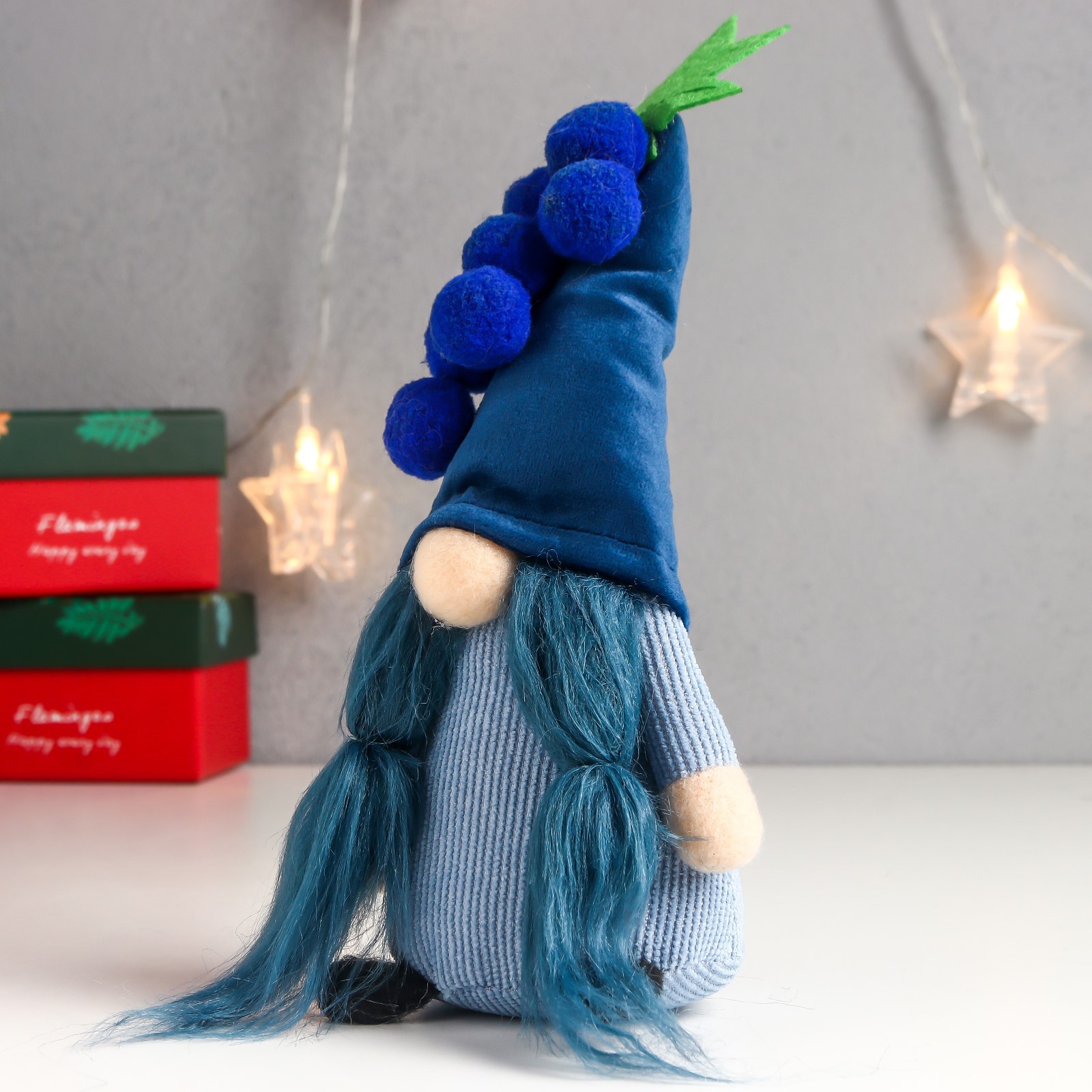 Кукла интерьерная Зимнее волшебство «Бабусечка с виноградинками на колпаке» 20х10х8 см - фото 3