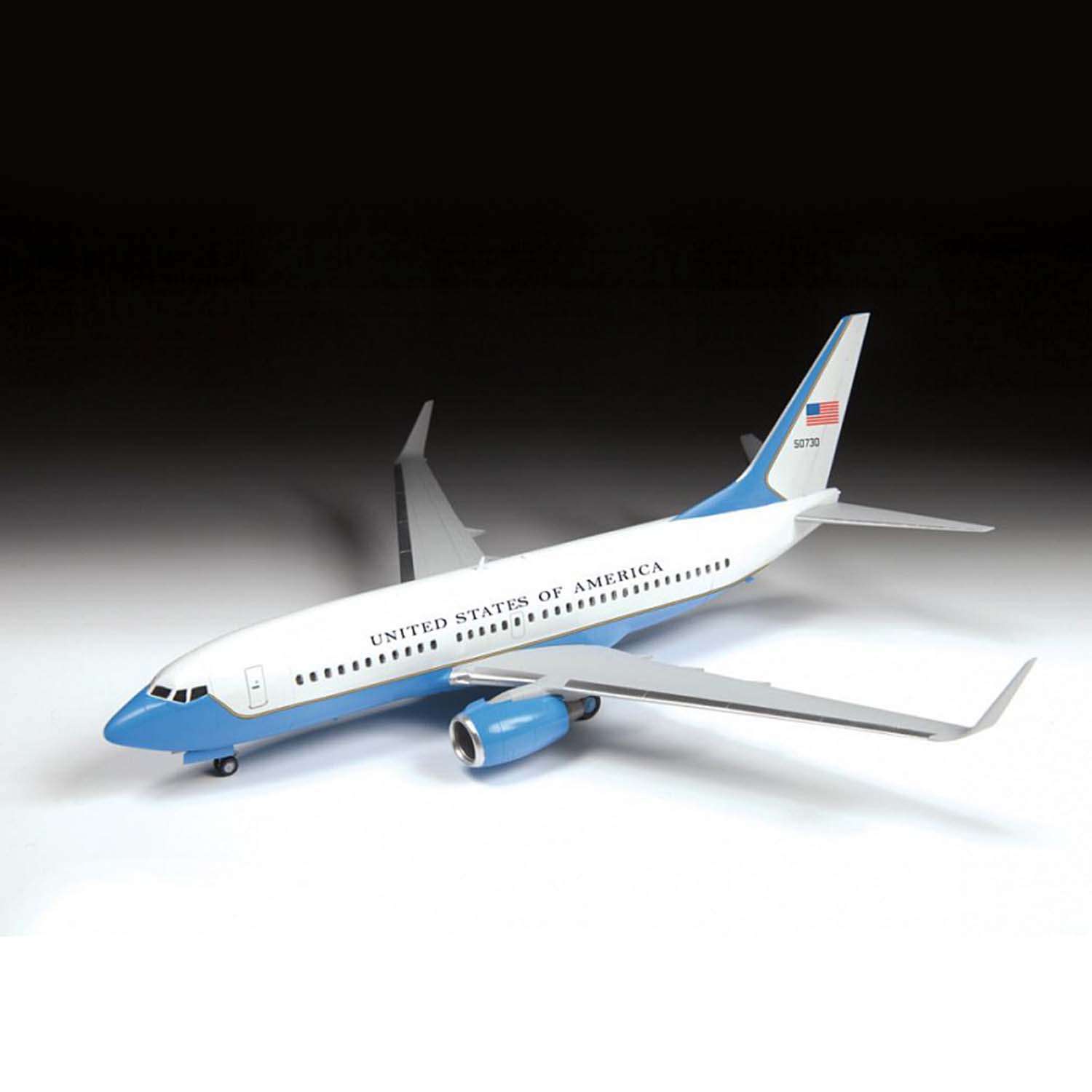 Сборная модель ZVEZDA Боинг 737-700 7027 - фото 3