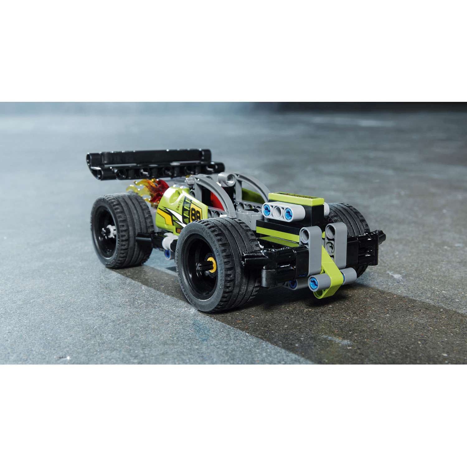 Конструктор LEGO Зеленый гоночный автомобиль Technic (42072) - фото 4