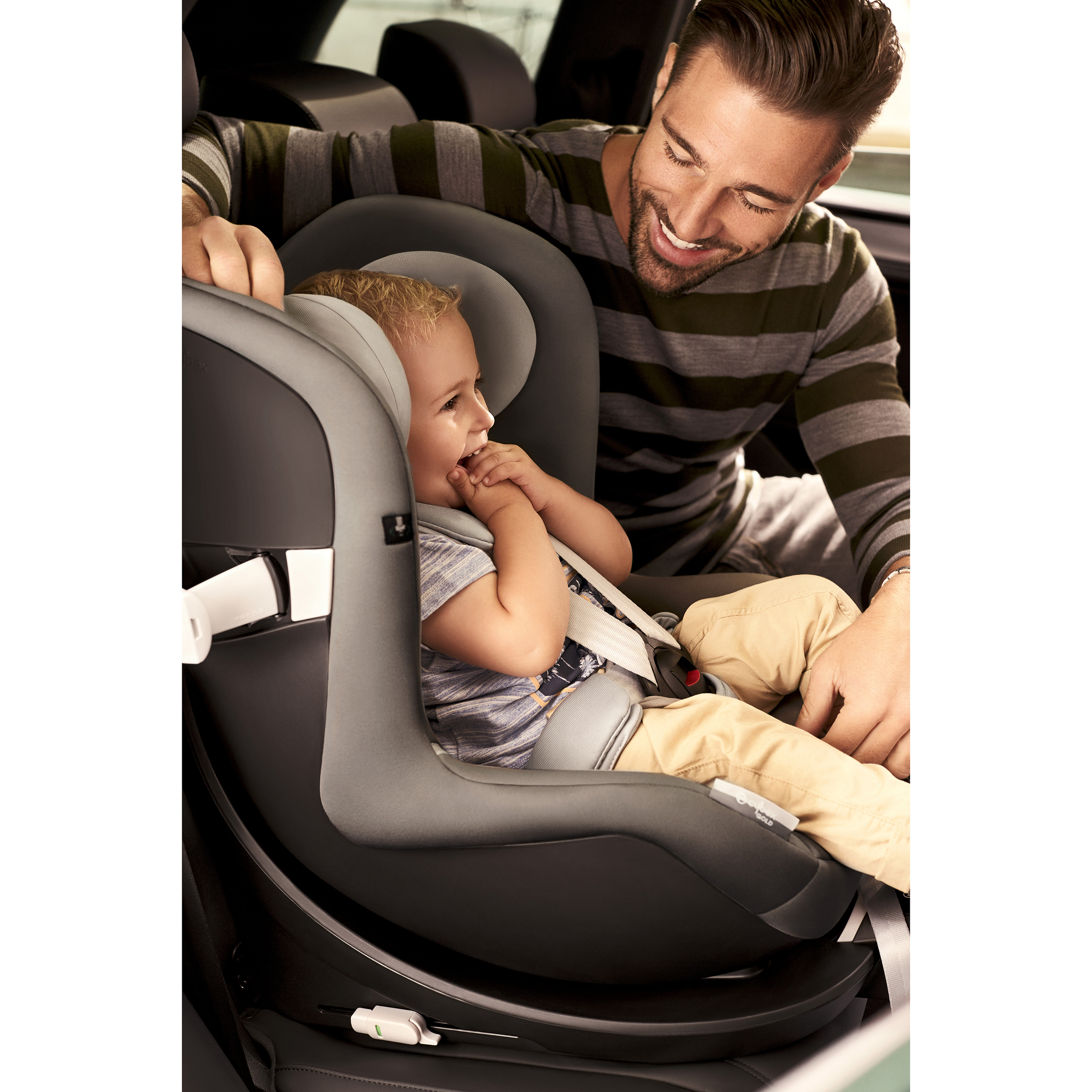 Автокресло Cybex Sirona M2 i-Size&Base M Rebel Red - фото 7