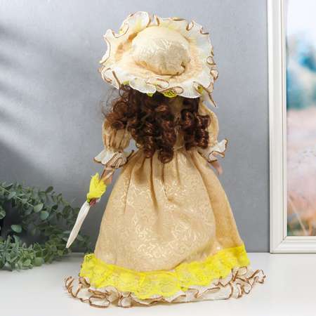 Кукла коллекционная Зимнее волшебство керамика «Фрейлина Абигейл в сливочно-жёлтом платье» 40 см