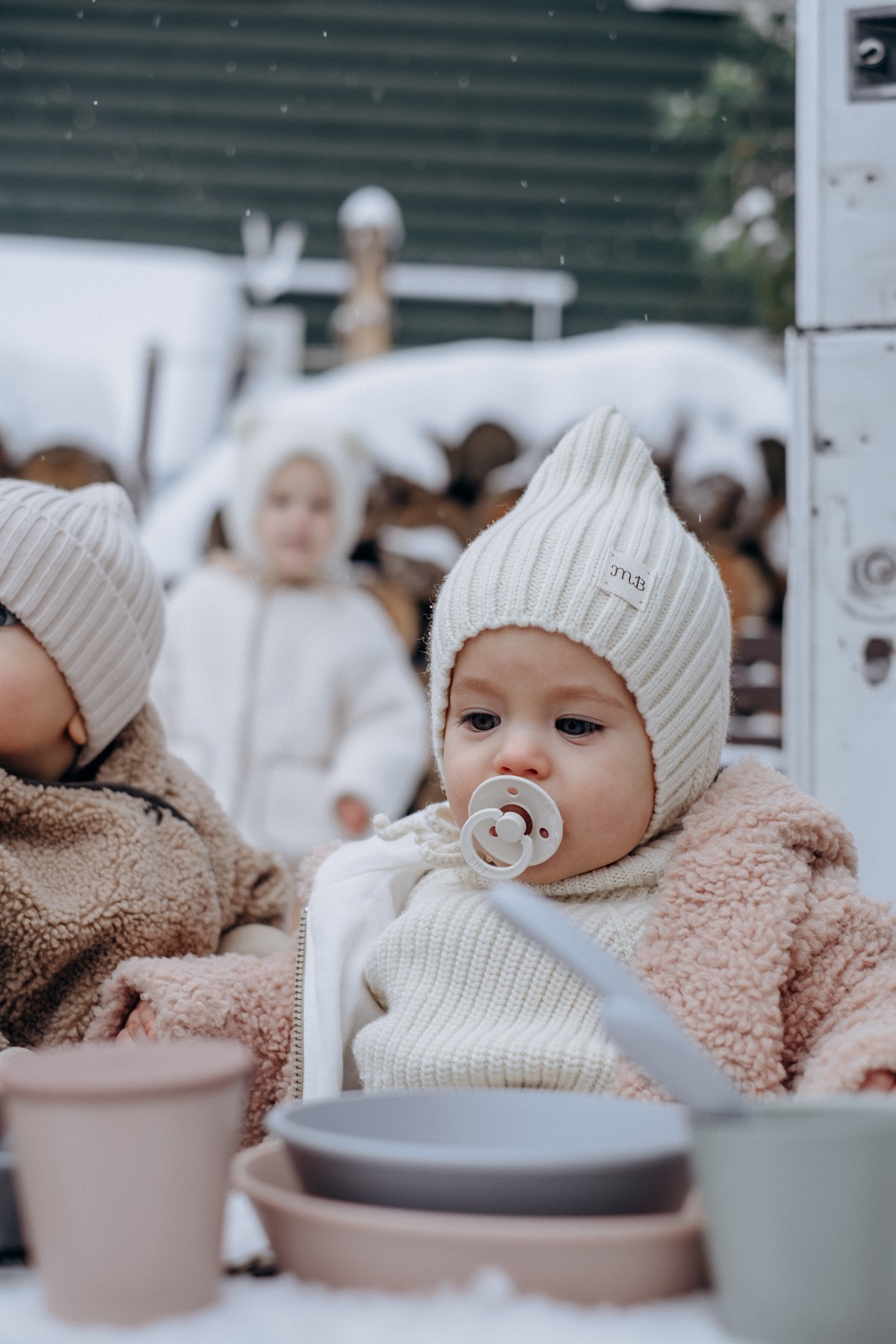 Соска пустышка BIBS Colour White 0+месяцев - фото 4