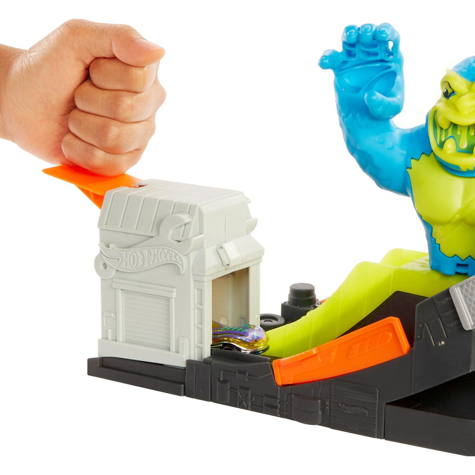 Трек Hot Wheels Атака ядовитой обезьяны с пусковой установкой FNB05 - фото 6