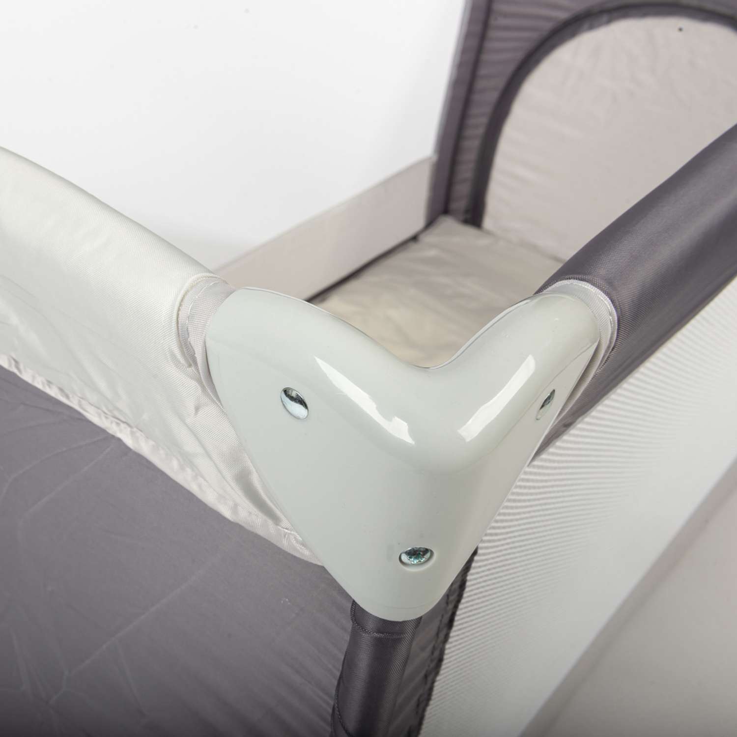 Складной детский манеж-кровать Solmax с мягким матрасом на колесиках серый HW00900 HW00900 - фото 10