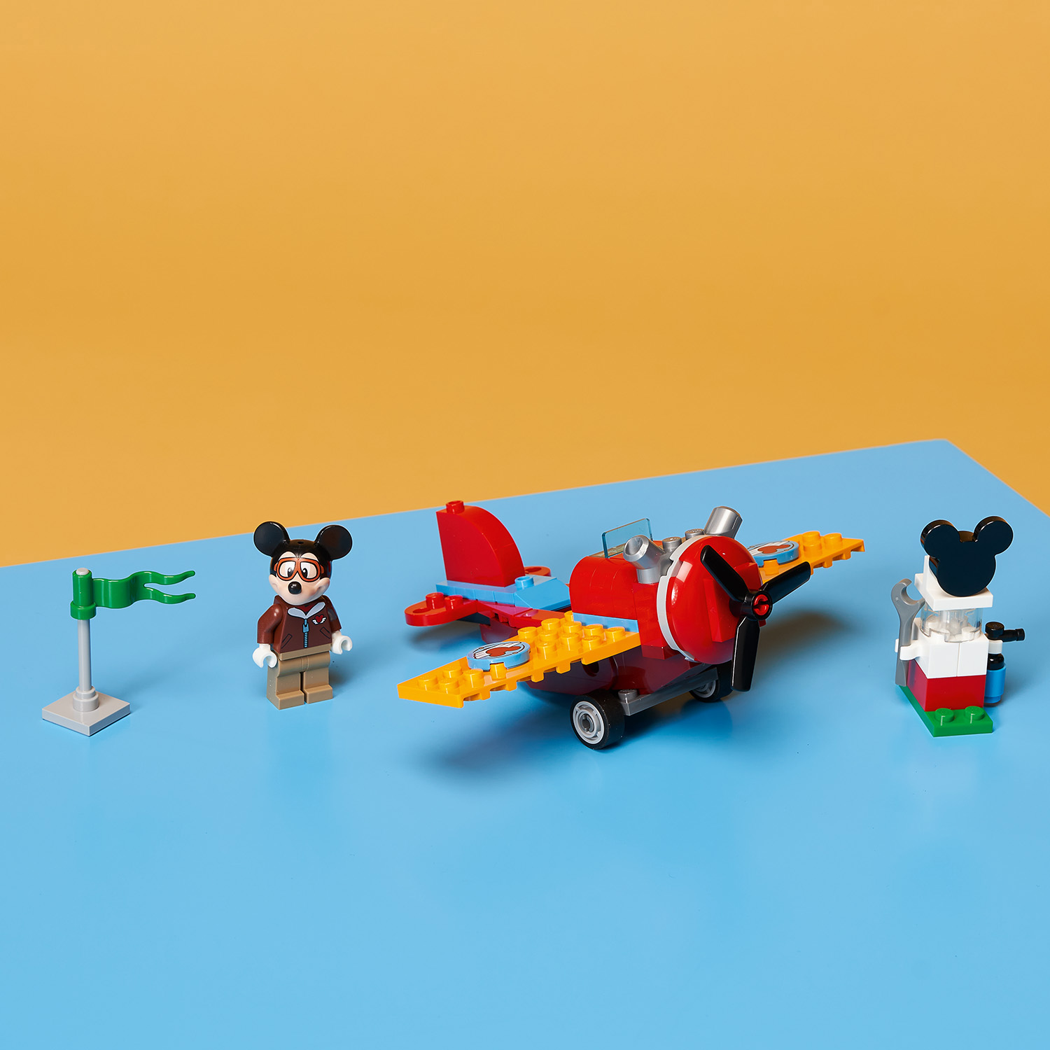 Конструктор LEGO Mickey and Friends Винтовой самолёт Микки блочный - фото 8
