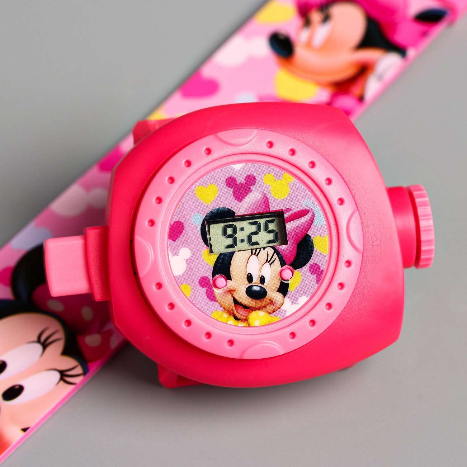 Часы Disney с проектором «Минни Маус» - фото 2