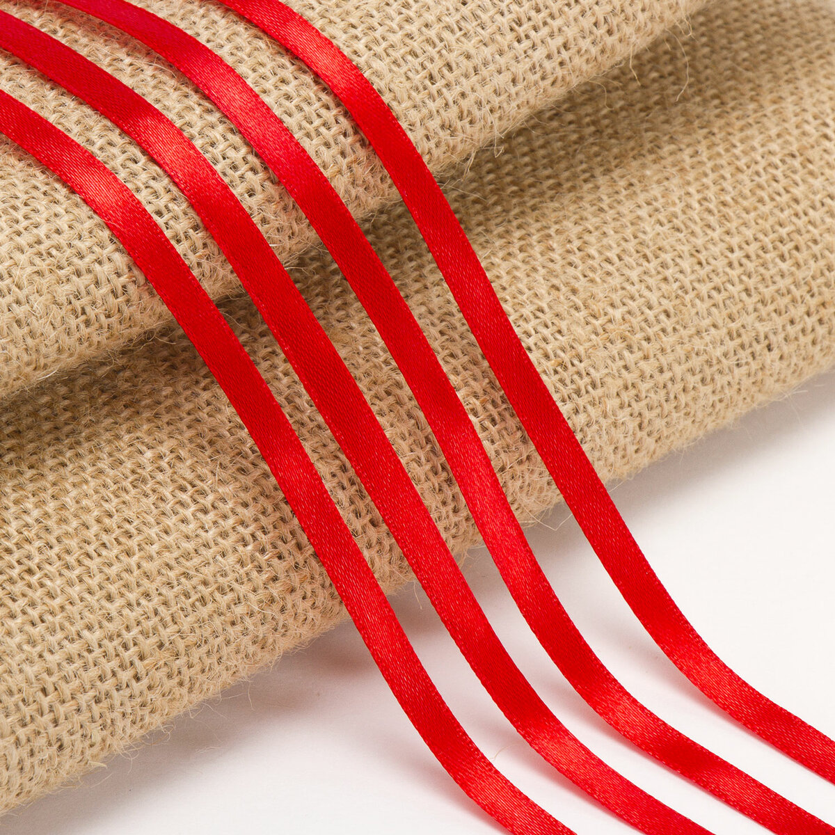 Лента атласная упаковочная Brauberg для подарков и рукоделия красная 4 шт - фото 3