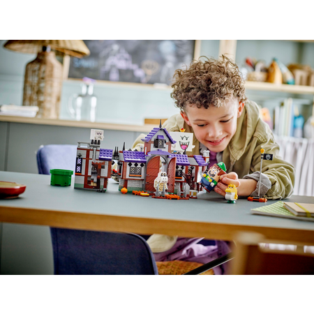 Конструктор LEGO Super Mario Особняк короля Бу блочный