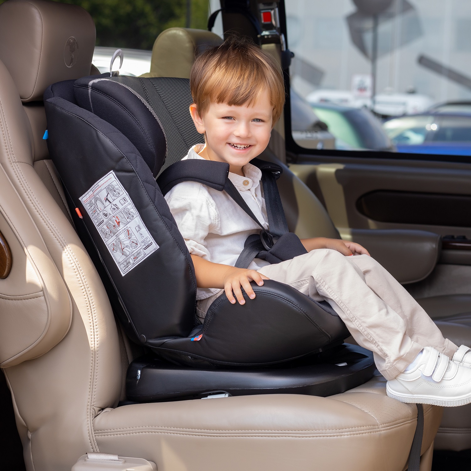 Автокресло BabyCare Shelter ISOFIX черный красный - фото 15