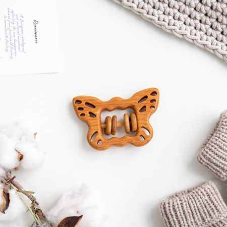 Погремушка деревянная Mag Wood Бабочка для новорожденных