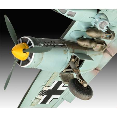 Модель для сборки Revell Скоростной средний бомбардировщик Junkers Ju88 A-1