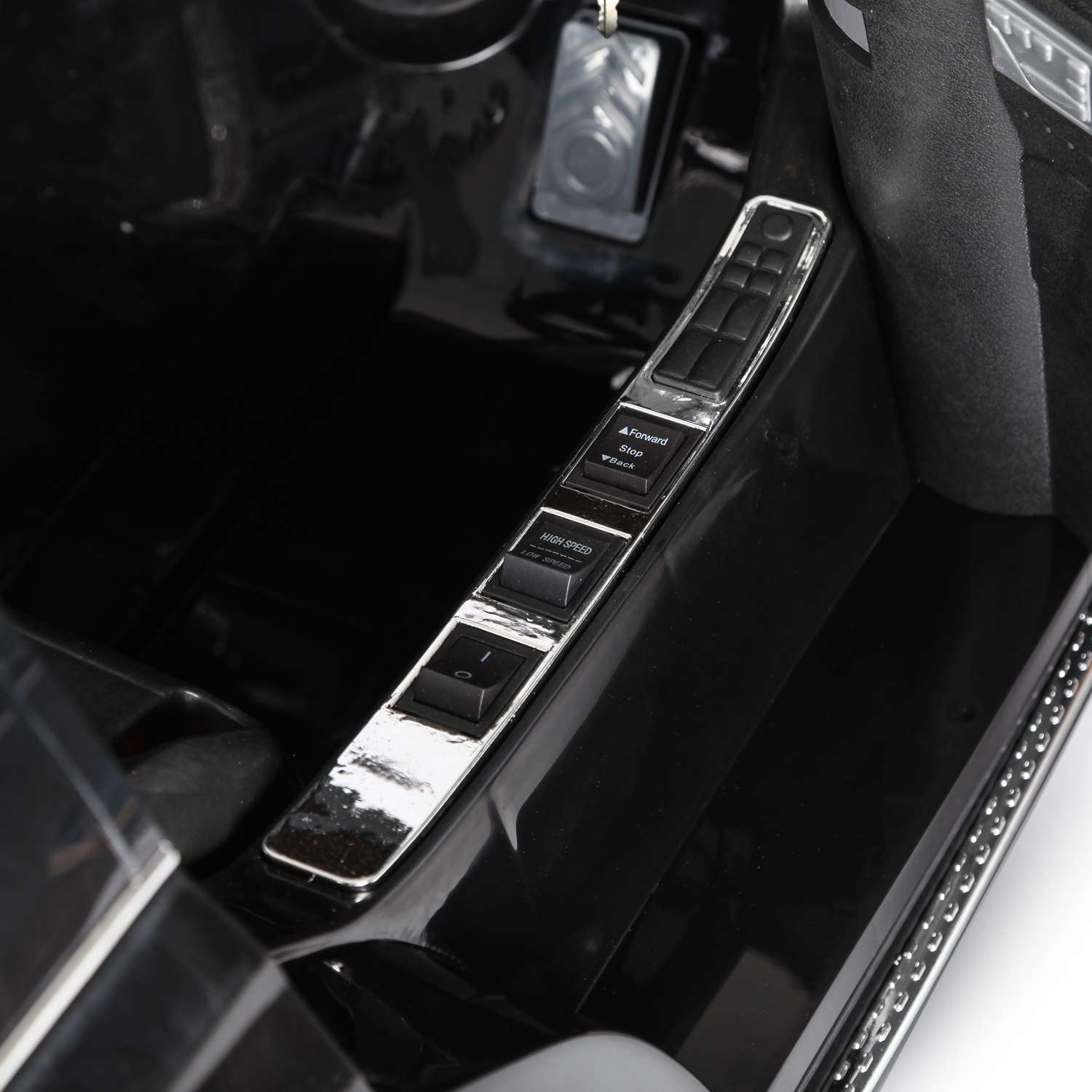 Электромобиль Kreiss РУ Mercedes-Benz GL63 8460160R - фото 13