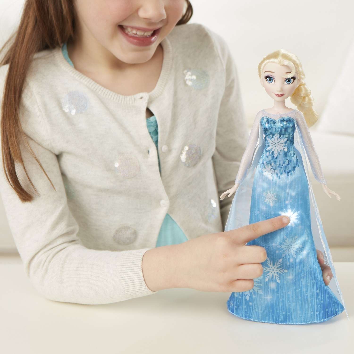 Кукла Princess Эльза в музыкальном платье C0455EU4 - фото 5