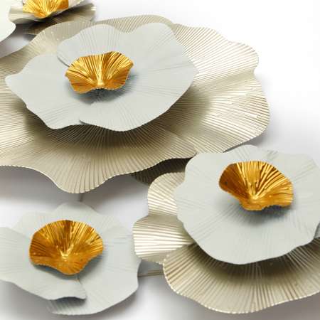 Панно из металла A+T Decor Light flowers 85/5х6/5х62 см