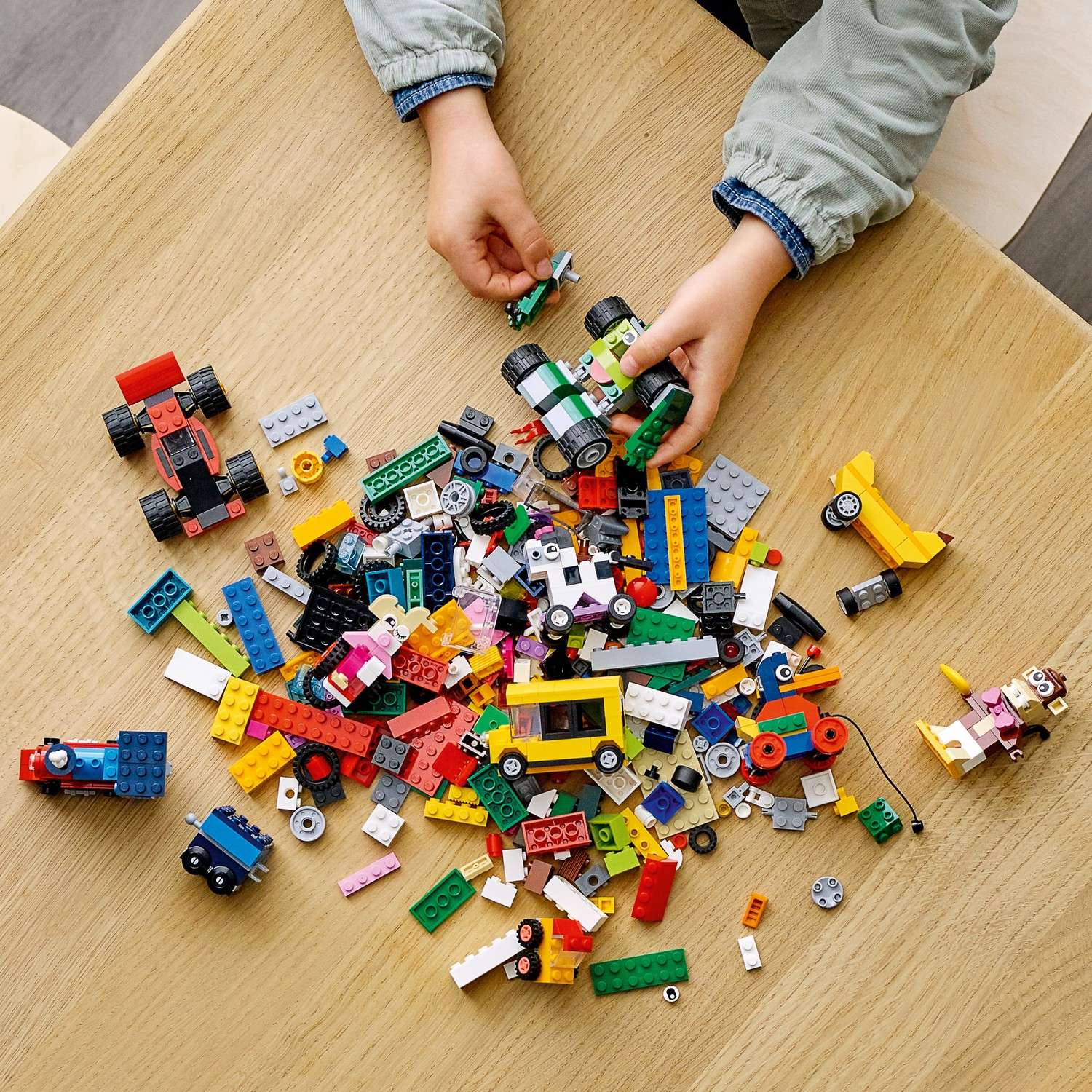 Конструктор LEGO Classic Кубики и колёса 11014 - фото 9