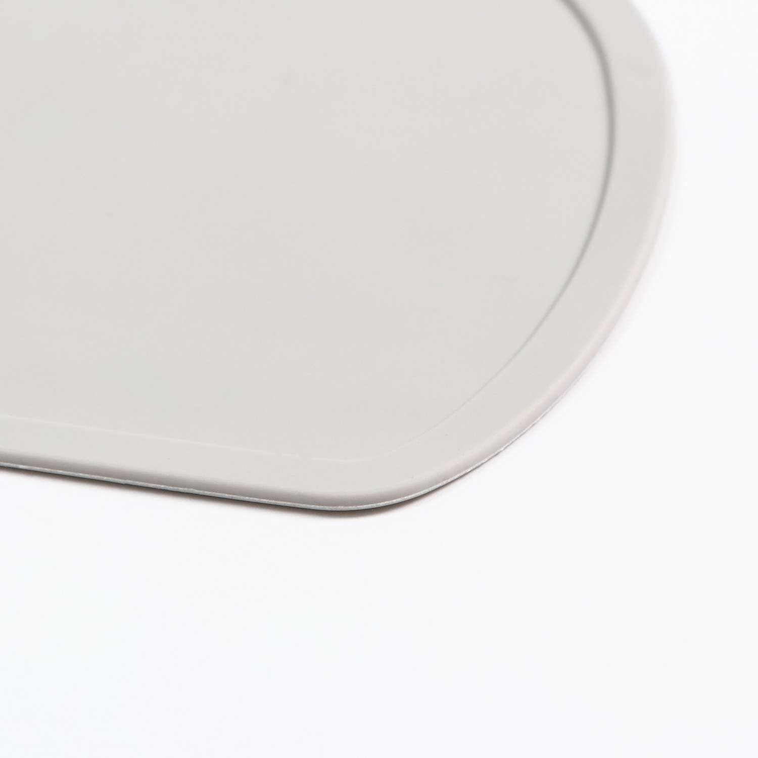 Коврик Пижон силиконовый под миску «Облако» 48х27 см серый - фото 4