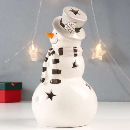 Сувенир Sima-Land керамика свет «Снеговик в бежевом цилиндре и полосатом шарфе» 22х12 5х12 5 см