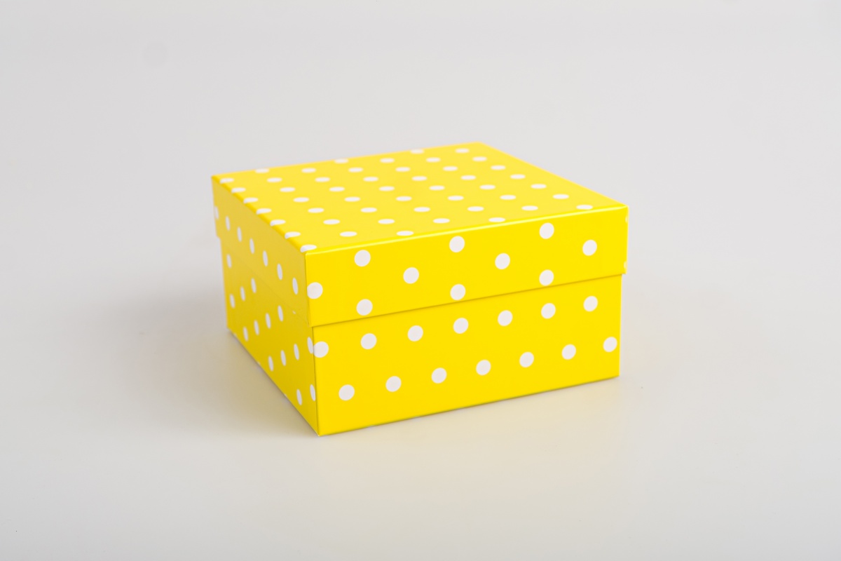 Коробка подарочная Cartonnage Квадратная Веселые горошкижелтый белый - фото 4
