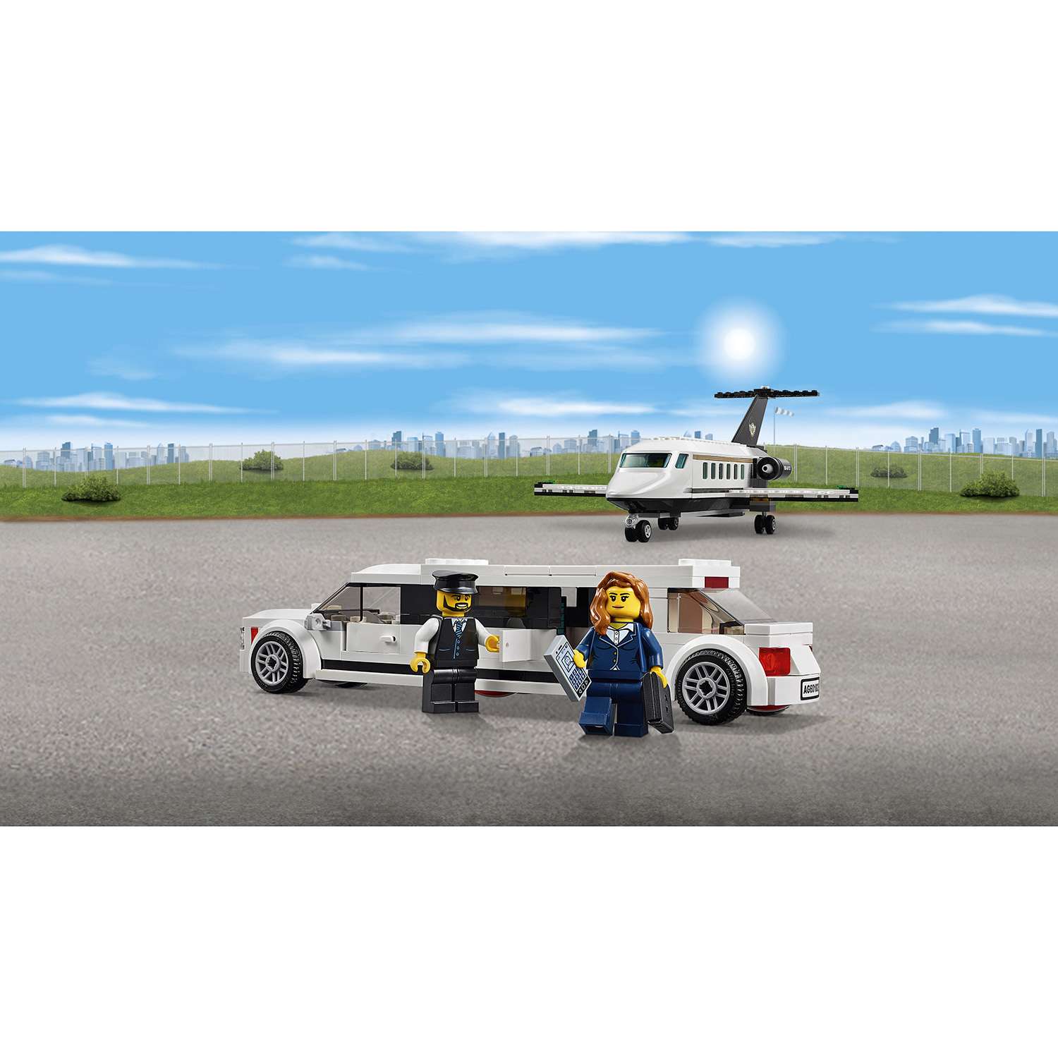 Конструктор LEGO City Airport Служба аэропорта для VIP-клиентов (60102) - фото 8