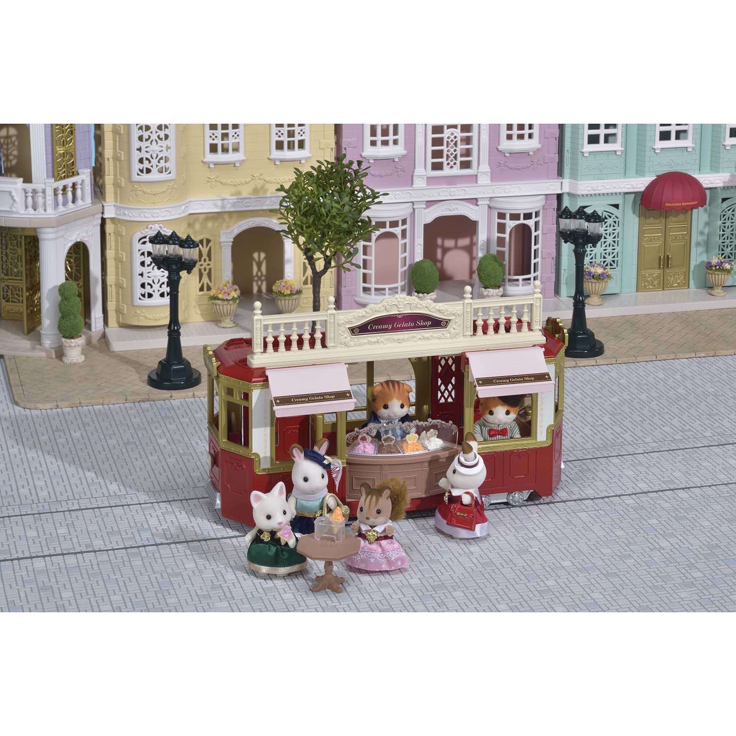 Набор SYLVANIAN FAMILIES TOWN Series Магазин изысканных сладостей - фото 6