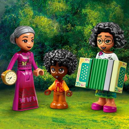 Конструктор LEGO Disney Princess The Madrigal House блочный