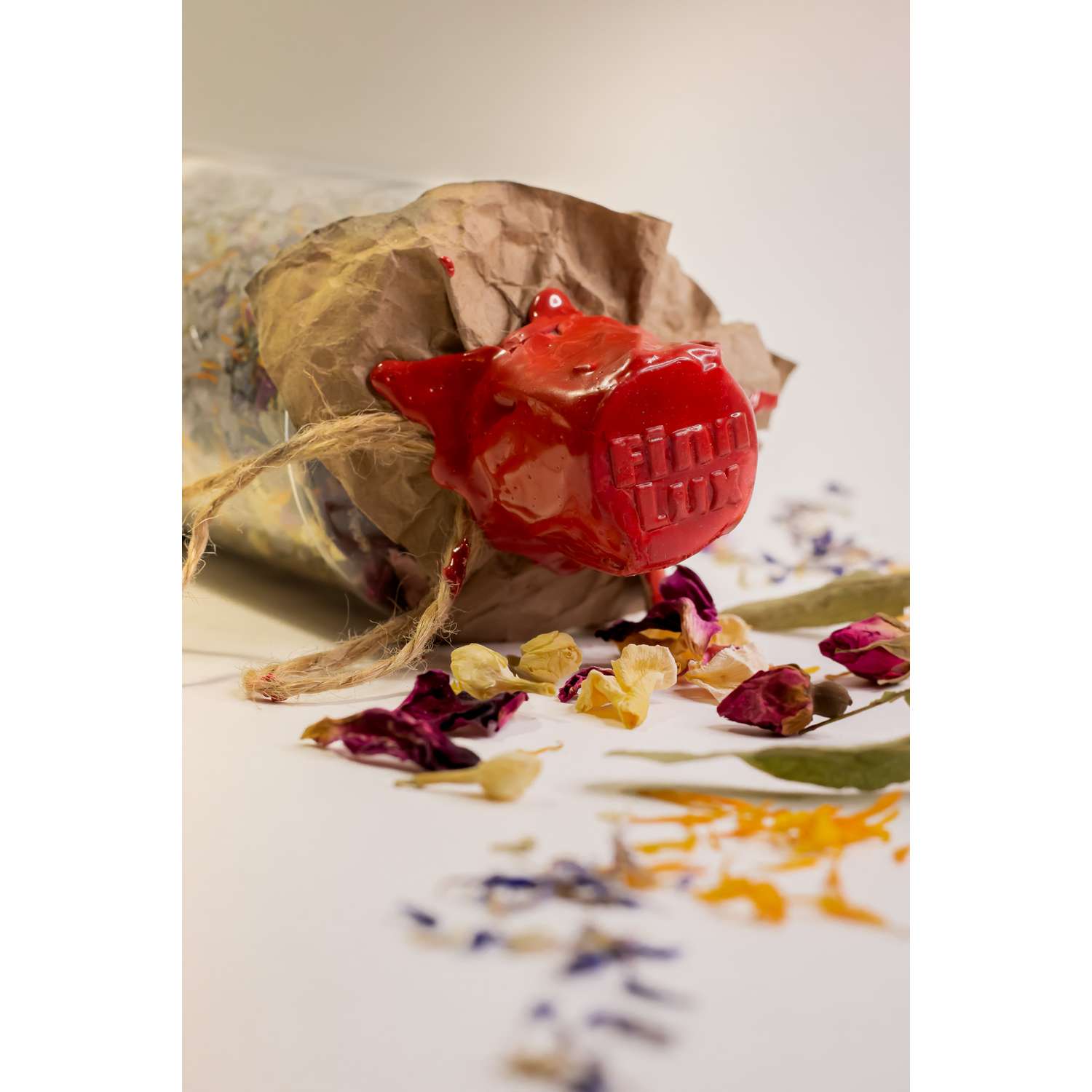 Соль для ванны Finn Lux Морская с сухоцветами и эфирным маслом розы - фото 5