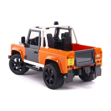 Автомобиль Bruder Land Rover