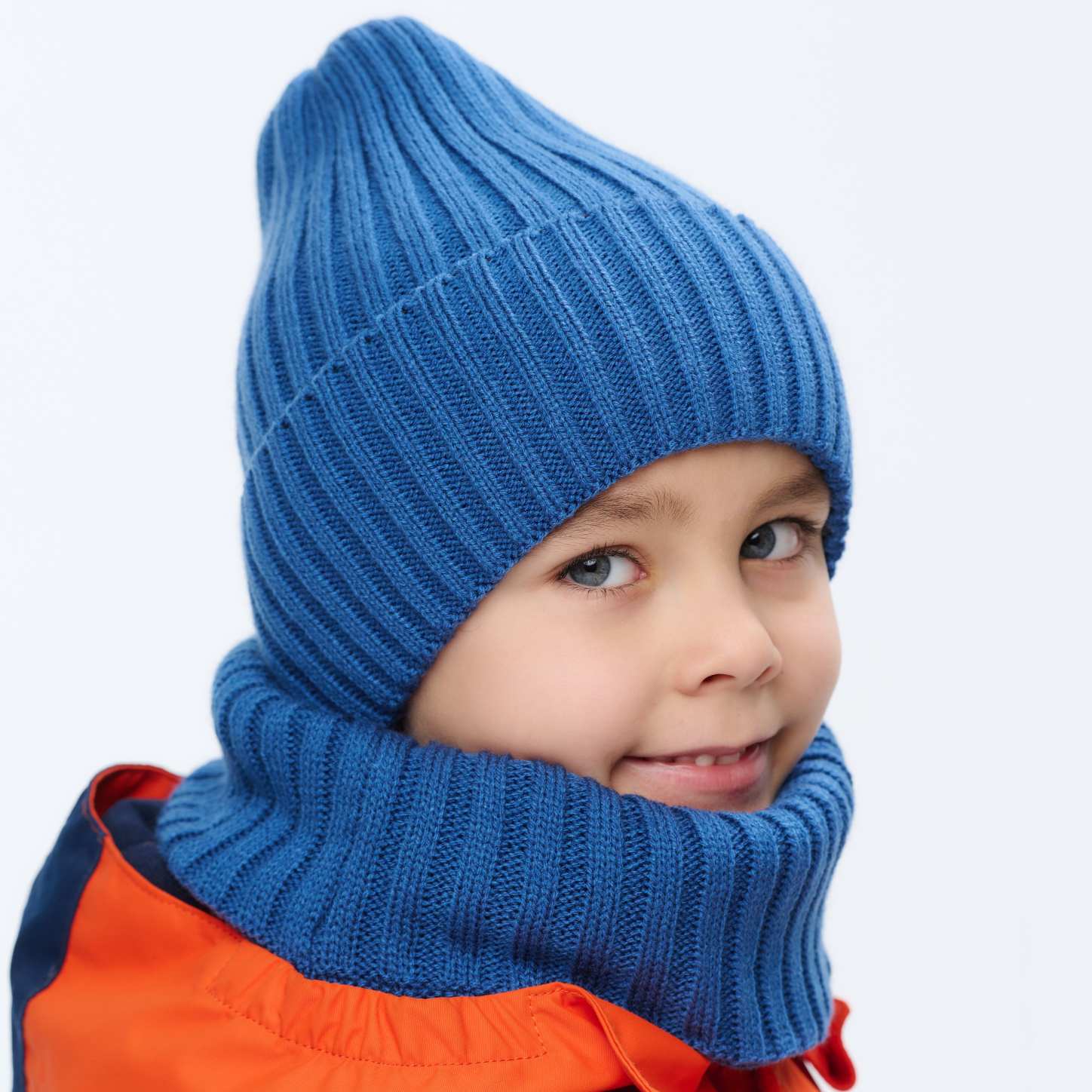 Шапка и снуд NYCkids цвет синий NYC-H-35-pumpk-blue купить по цене 749 ₽ в  интернет-магазине Детский мир