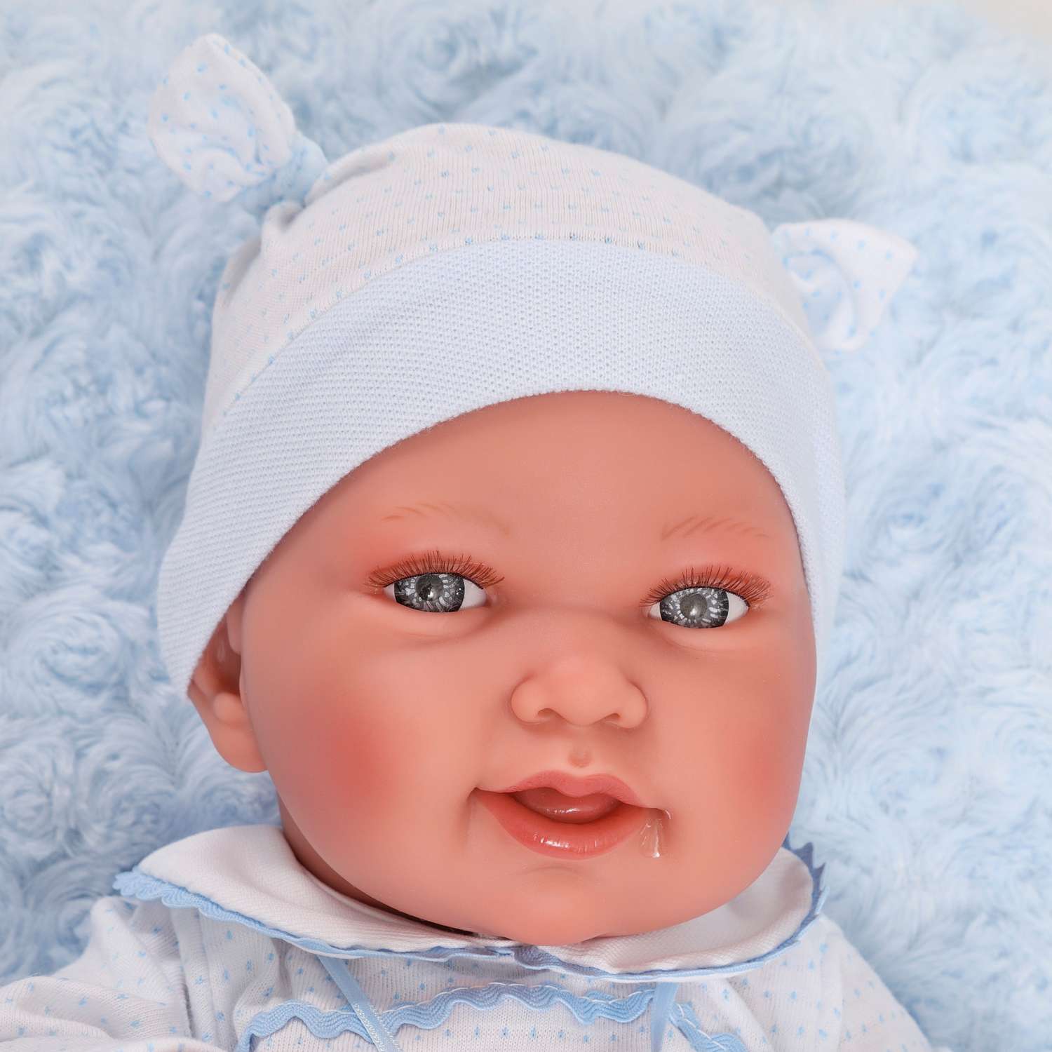Кукла-пупс Antonio Juan Эдуардо в голубом 42 см виниловая 5005B - фото 2