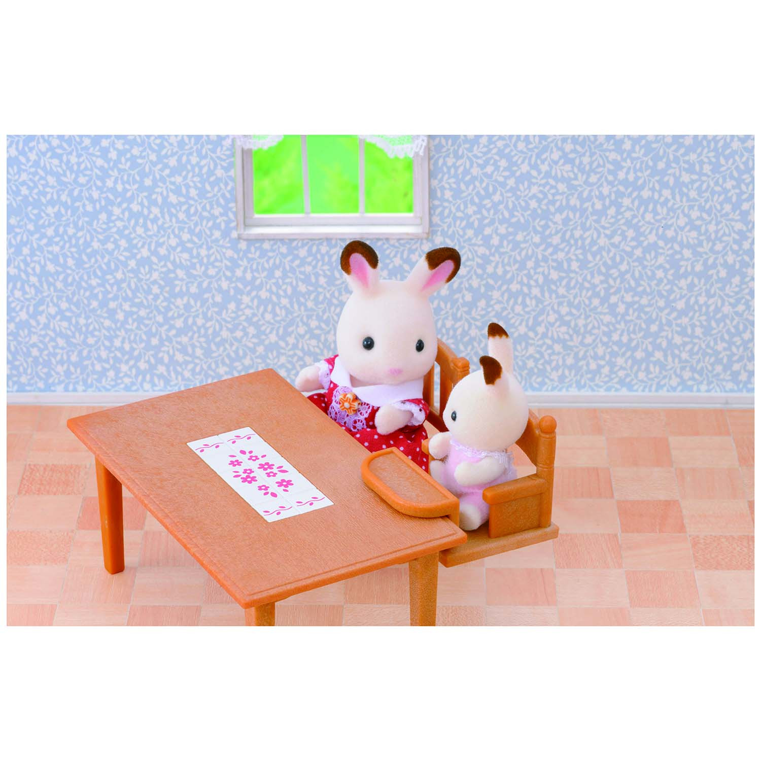 Игровой набор Sylvanian Families Обеденный стол со стульями - фото 6