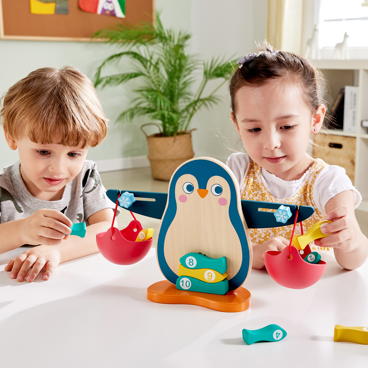 Настольная игра Hape Балансир Пингвин E1074_HP - фото 2