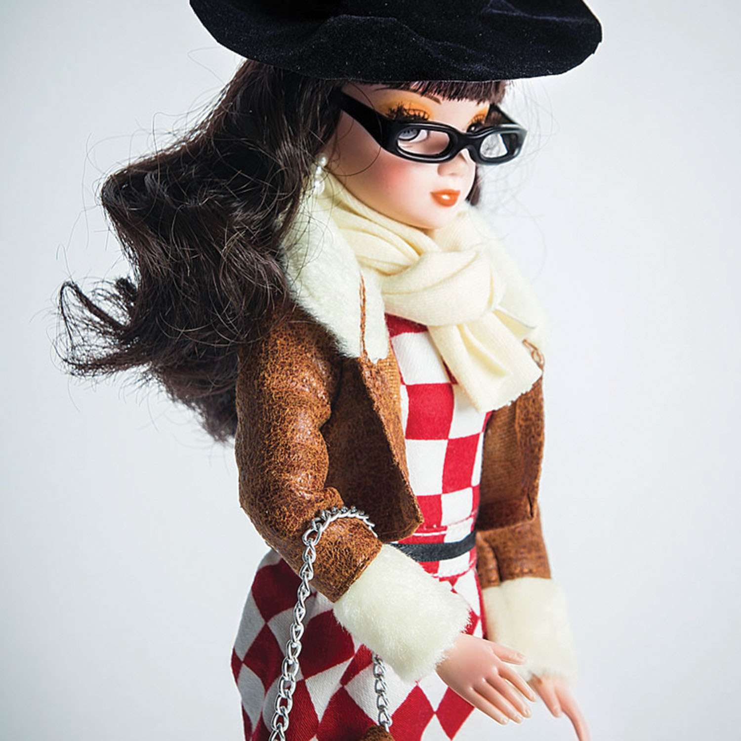 Кукла Sonya Rose в кожанной куртке R4328N - фото 6
