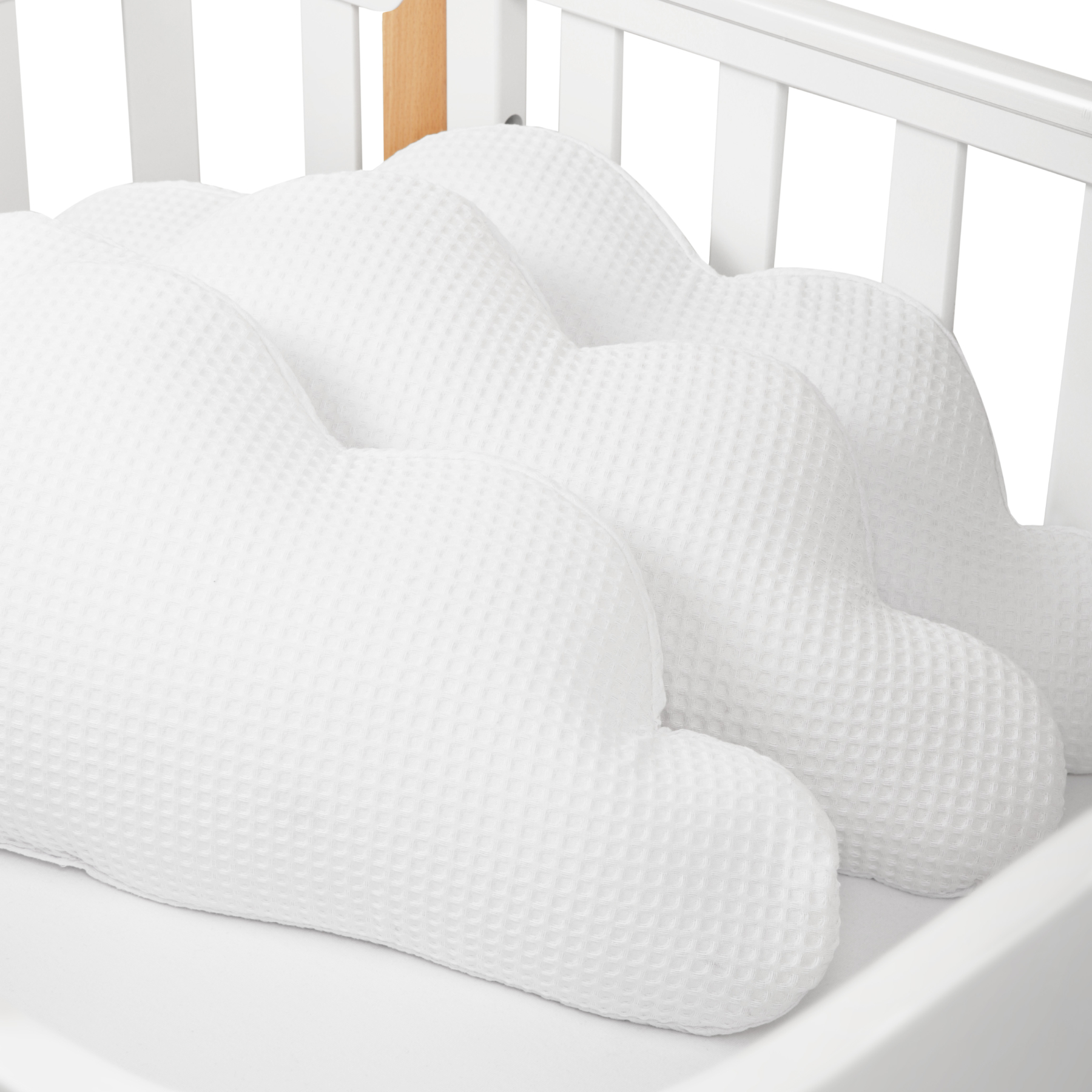 Набор бортиков в кроватку Happy Baby Бортики-облачка на завязках - фото 1