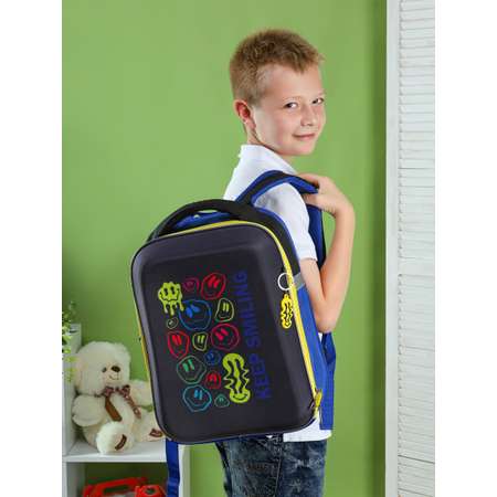 Школьный формованный ранец Проф-Пресс Crazi smile размер 27х38х17 см