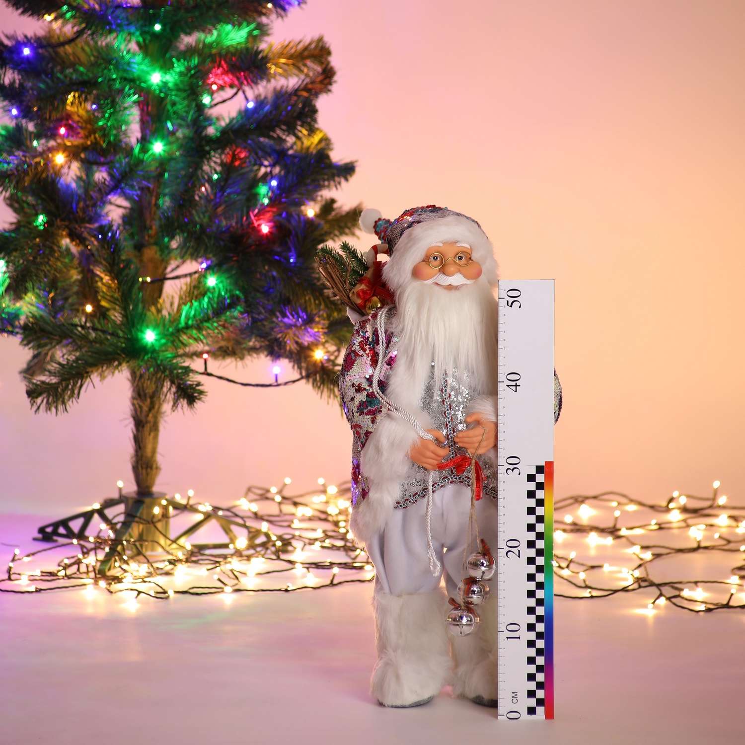 Фигура декоративная BABY STYLE Дед Мороз костюм с сердечками с 2х сторонними пайетками 60 см - фото 3