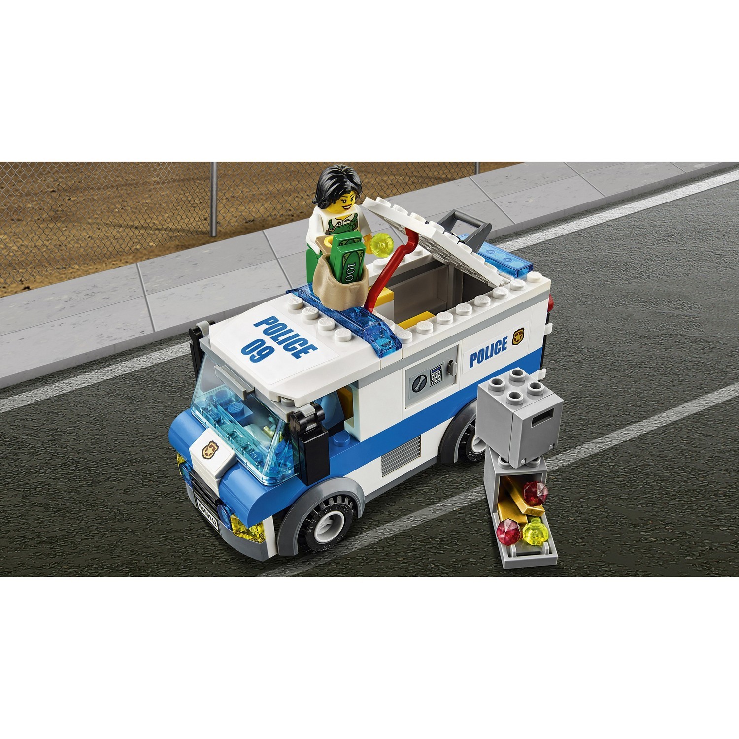 Конструктор LEGO City Police Инкассаторская машина (60142) - фото 8