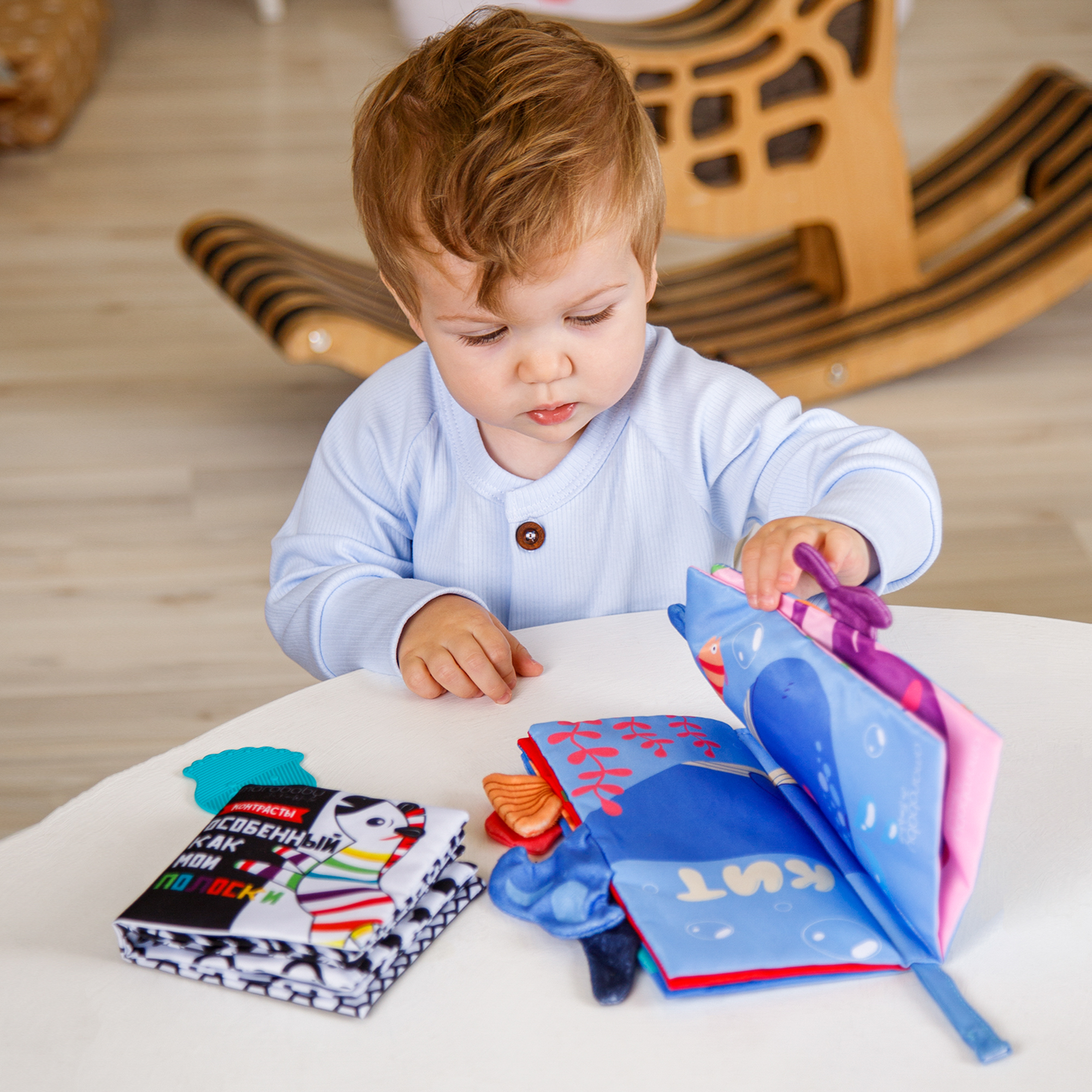 Книжка-игрушка AmaroBaby Soft Book Фигуры с грызунком - фото 11