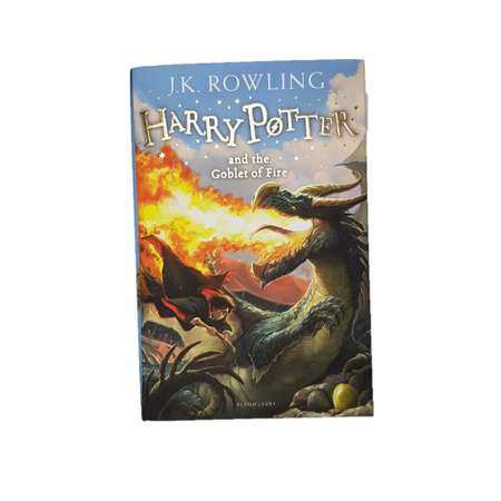 Книга на английском языке Harry Potter and Goblet of Fire и Кубок Огня