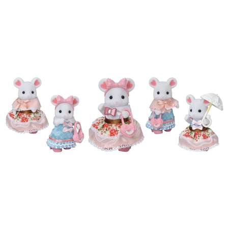 Набор Sylvanian Families Зефирная мышка модница и ее гардероб 5540