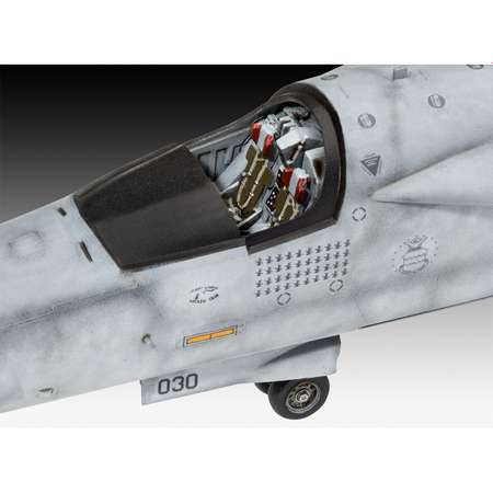 Модель для склейки Revell Самолёт радиоэлектронной борьбы EF-111A Raven