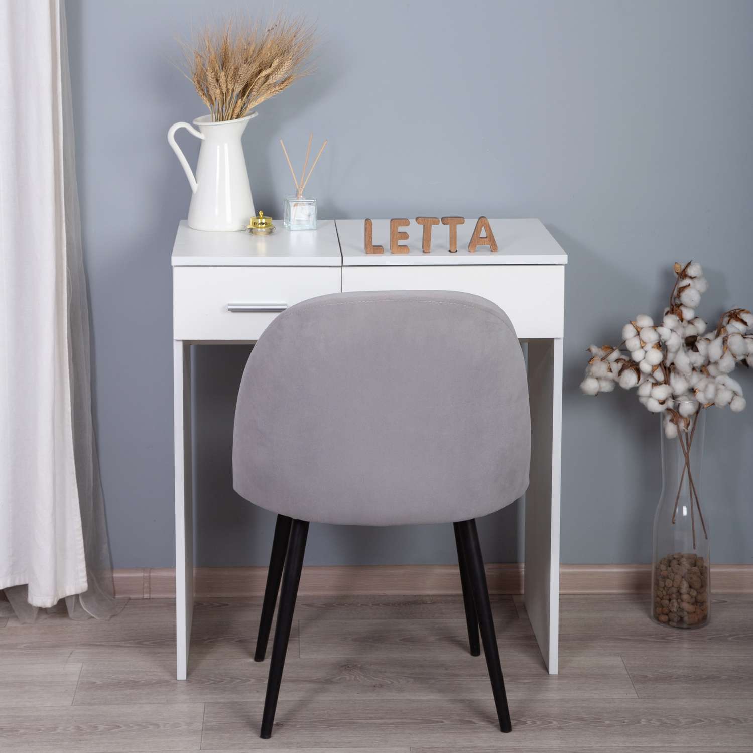 Столик туалетный LETTA Ultra с зеркалом Белое гладкое 700х780х400 - фото 4