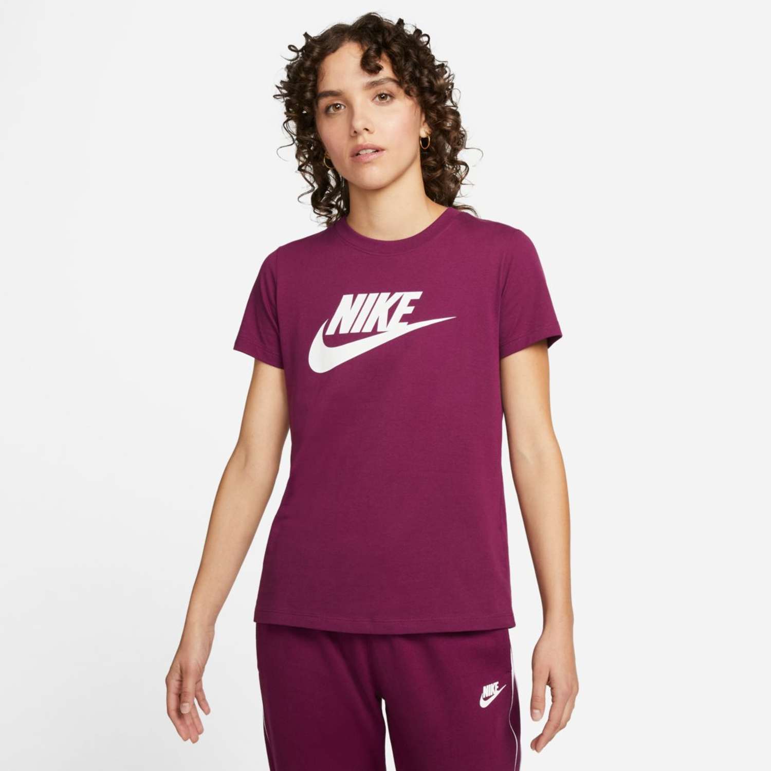 Футболка Nike BV6169-610 - фото 1