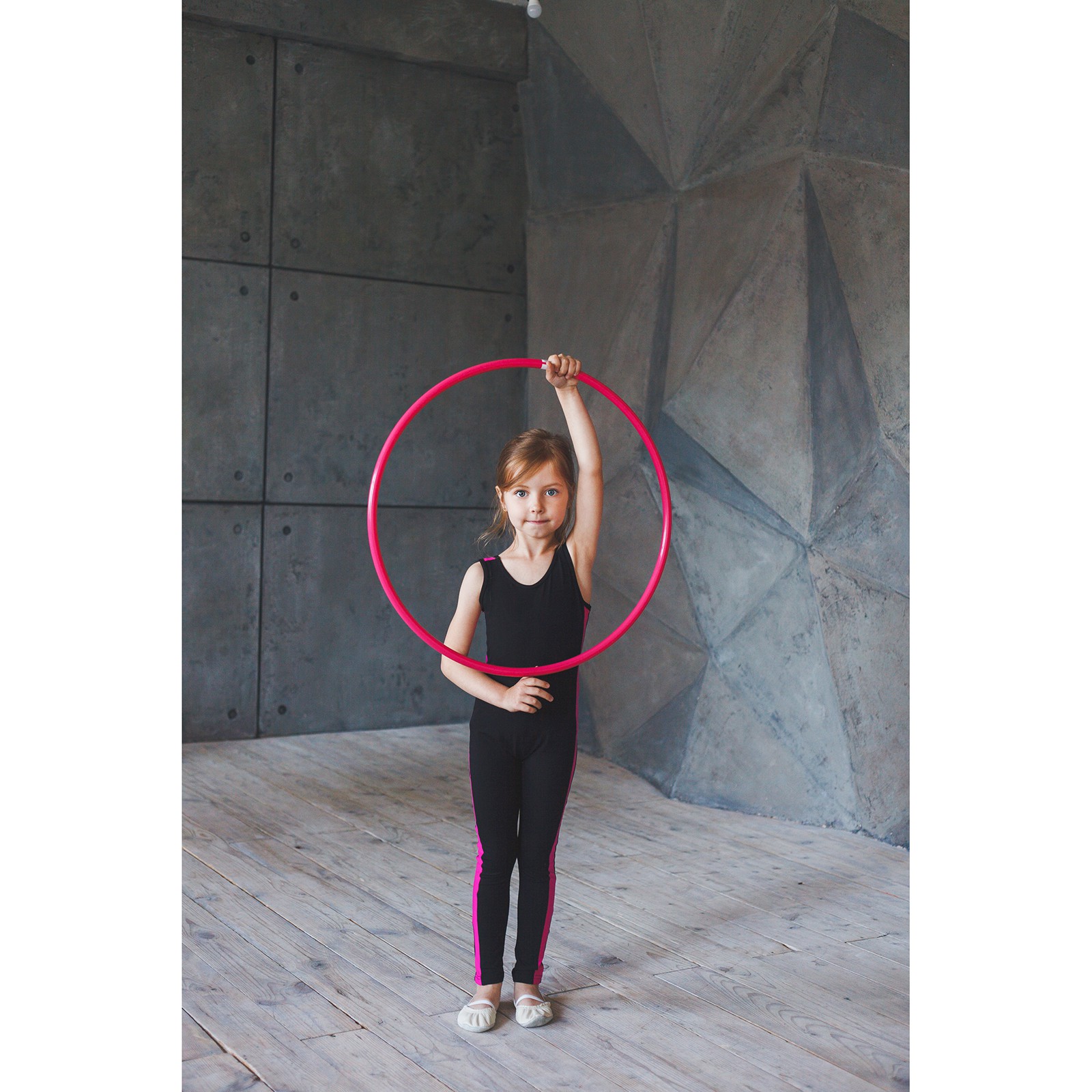 Обруч Grace Dance профессиональный для художественной гимнастики. дуга 18 мм. d=80 см. цвет малиновый - фото 5