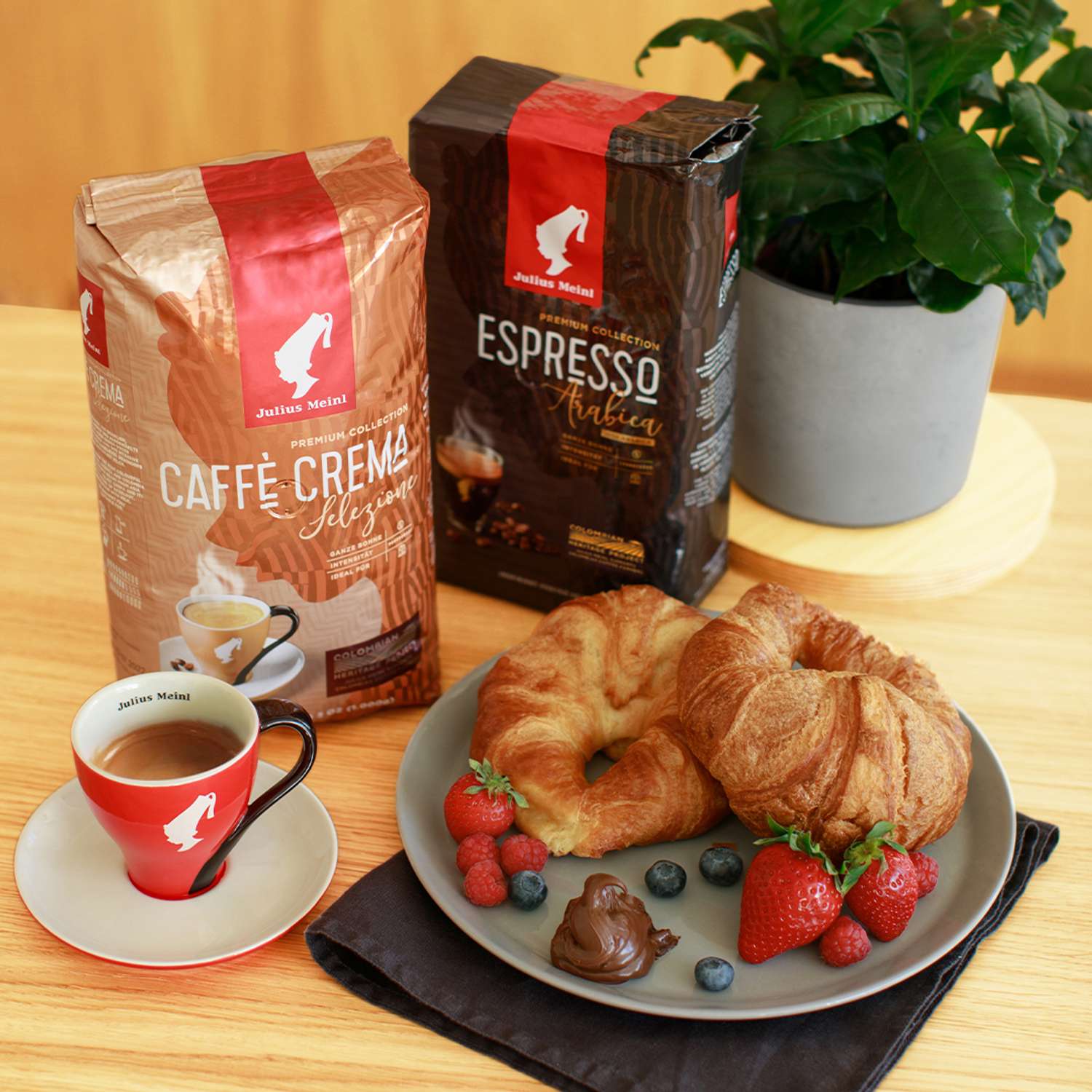 Кофе в зернах Julius Meinl Коллекция Caffe Crema Selezione 1 кг - фото 5