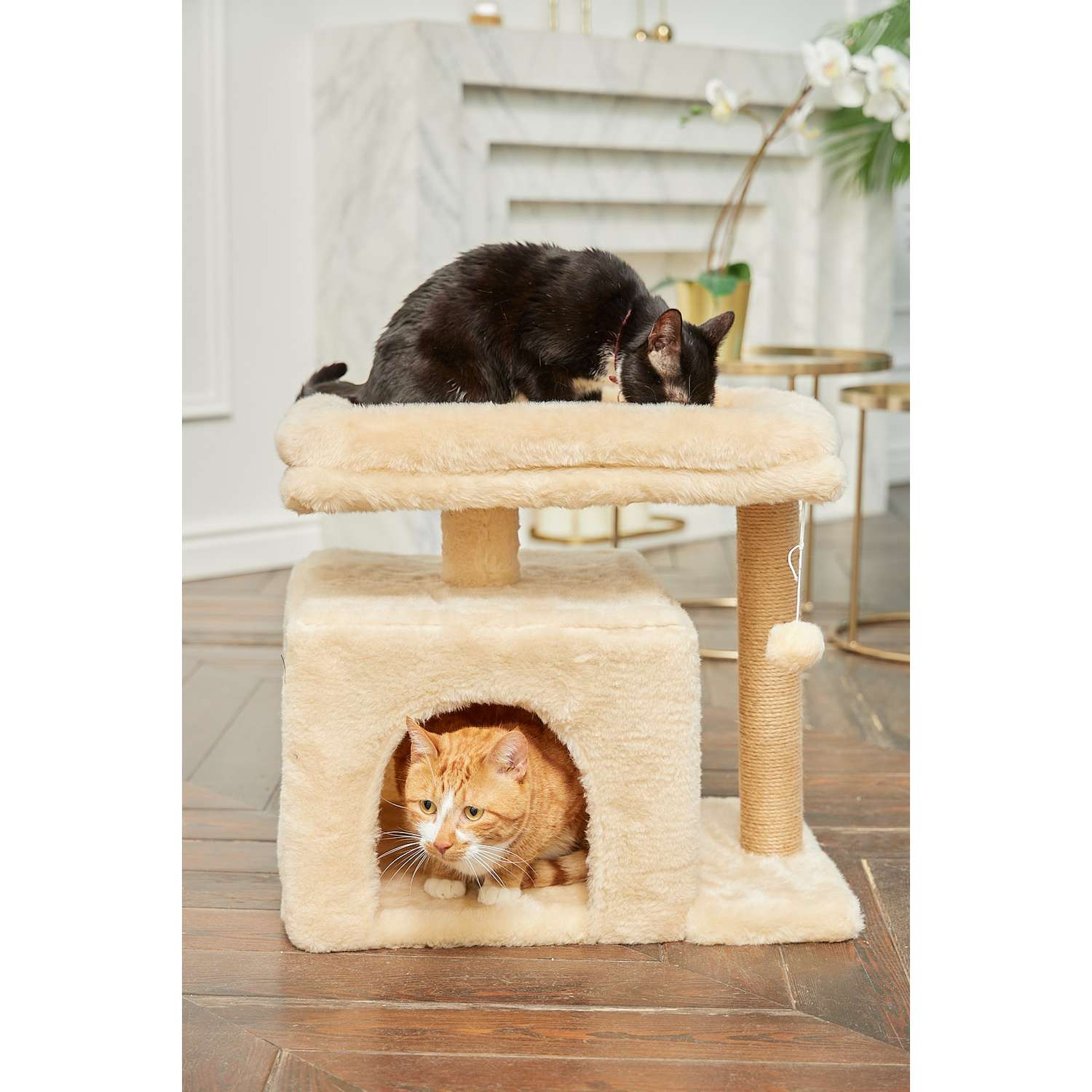 Домик для кошки с когтеточкой Pet БМФ Бежевый - фото 1
