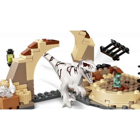 Конструктор LEGO Jurassic World Атроцираптор погоня мотоцикла блочный