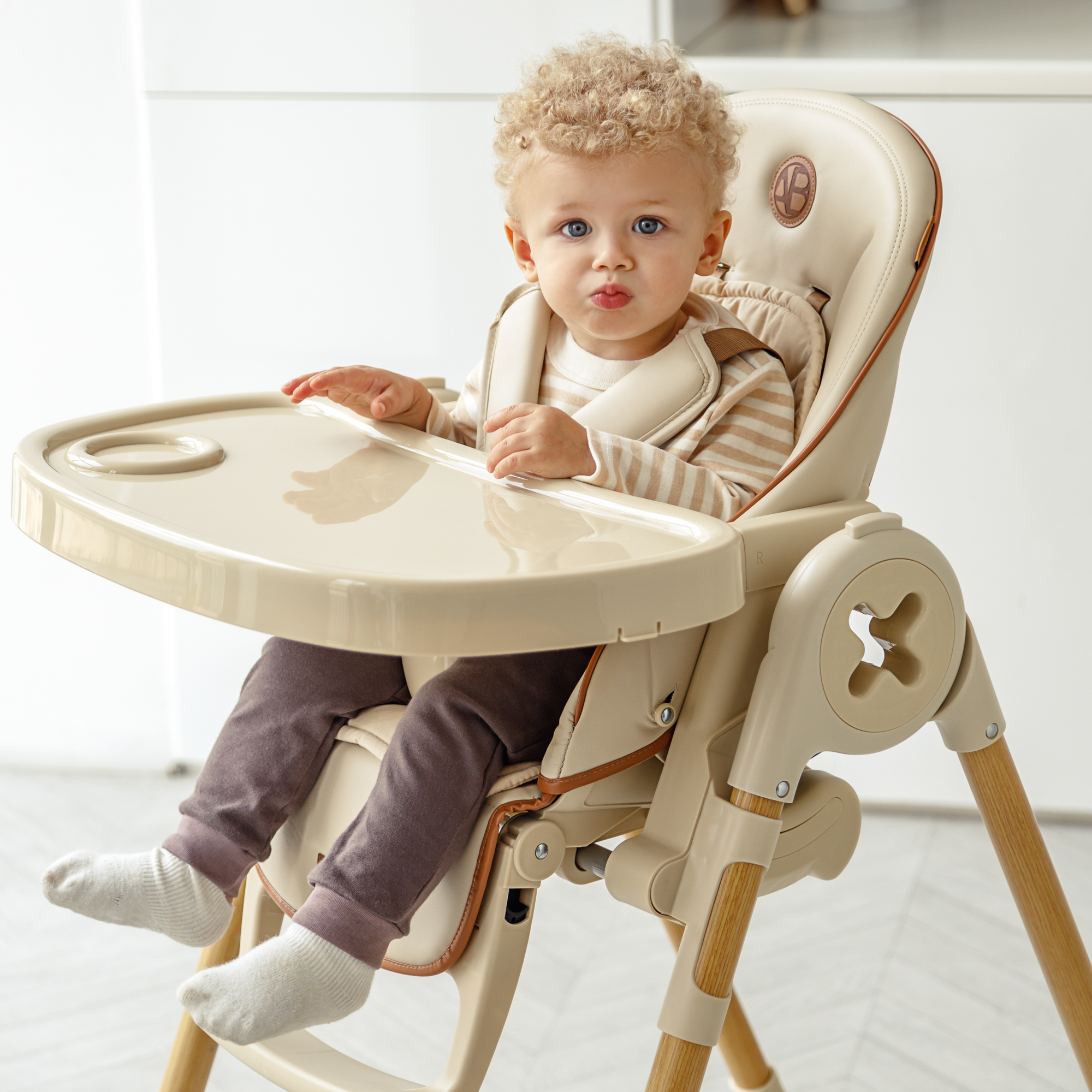 Стульчик для кормления Amarobaby Elegant - фото 22